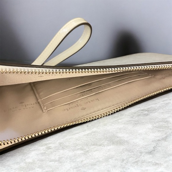 Kate Spade Lucy Crinkle Patent Medium L-zip Wristlet White - Picture 3 of 4